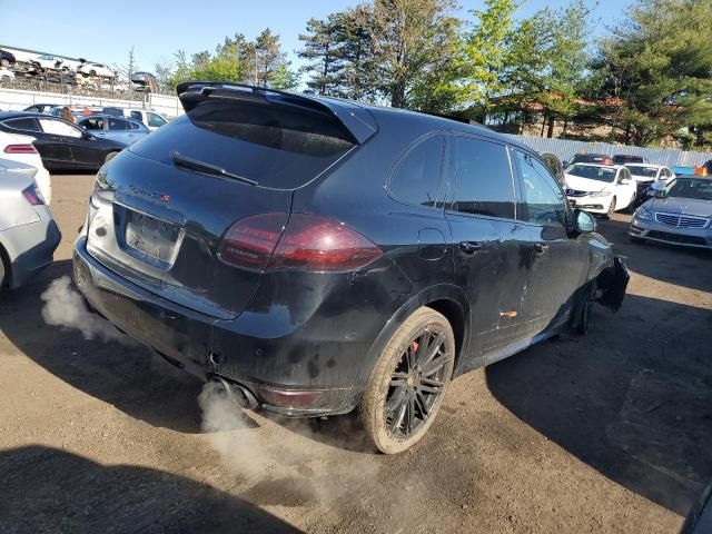 2014 Porsche Cayenne GTS