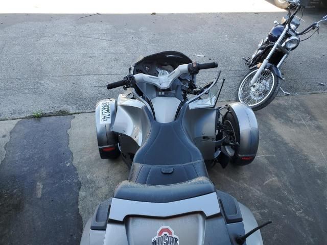 2011 Can-Am Spyder Roadster RTS