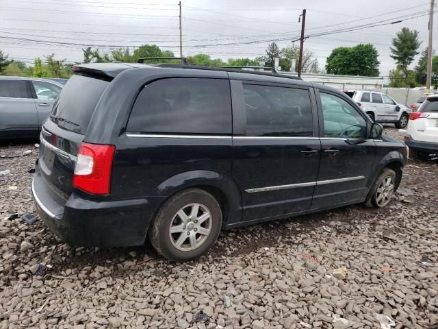 2012 Chrysler Town & Country Touring