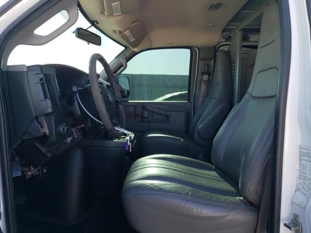 2016 Chevrolet Express G2500