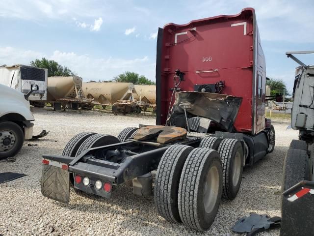 2016 Kenworth Construction T680