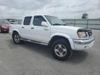 2000 Nissan Frontier Crew Cab XE