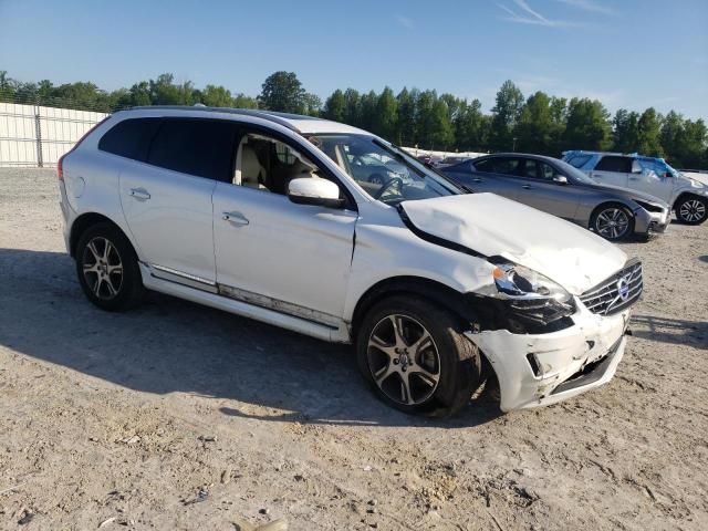 2015 Volvo XC60 T6 Premier