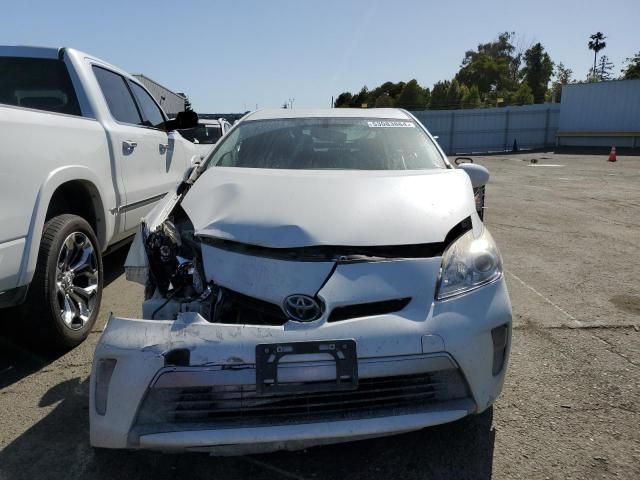 2015 Toyota Prius PLUG-IN