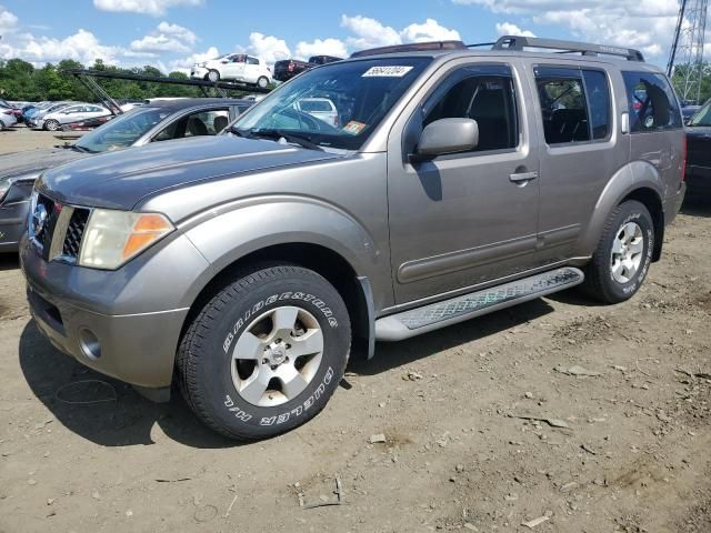 2006 Nissan Pathfinder LE