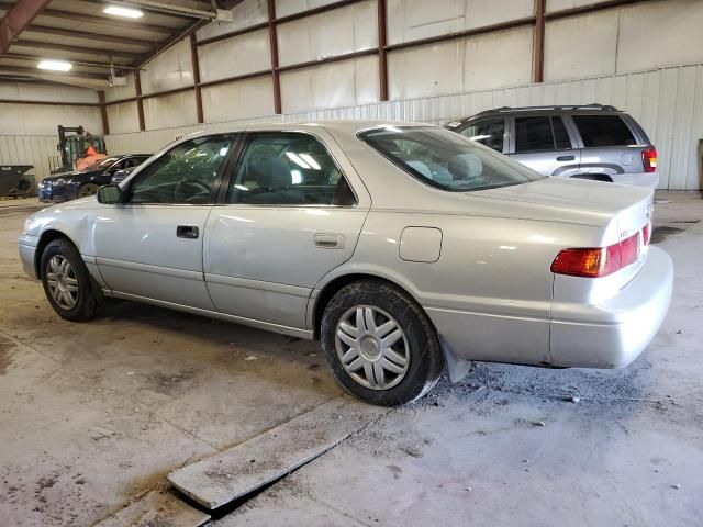 2001 Toyota Camry LE