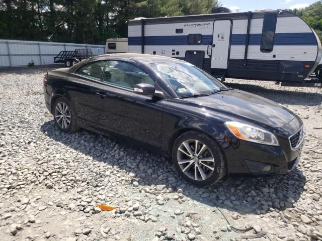 2011 Volvo C70 T5