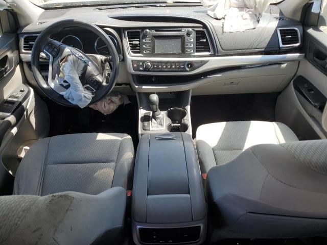 2016 Toyota Highlander LE