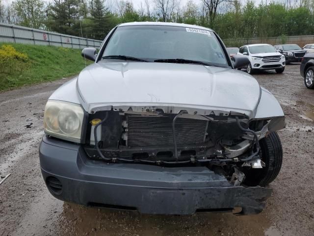 2007 Dodge Dakota Quattro