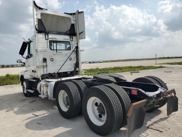 2017 Volvo VN VNL