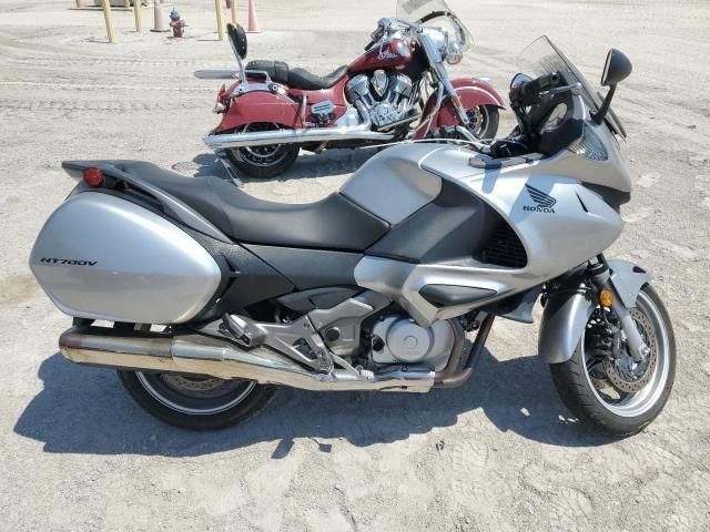 2010 Honda NT700 V