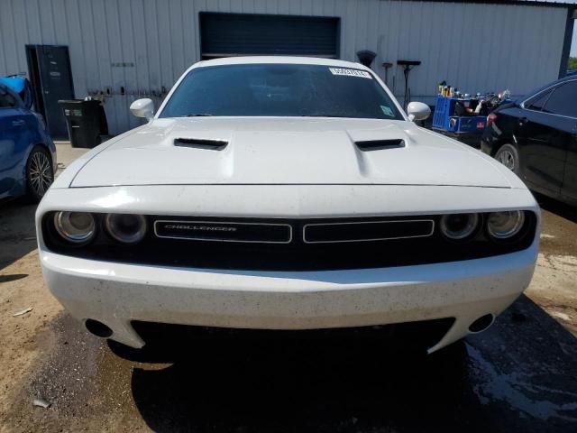 2016 Dodge Challenger SXT