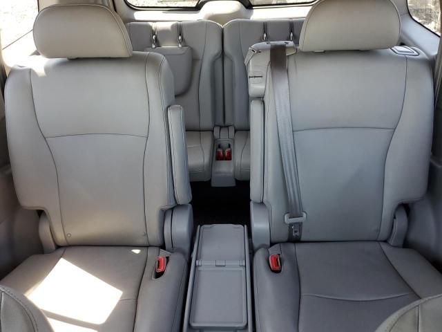 2012 Toyota Highlander Base