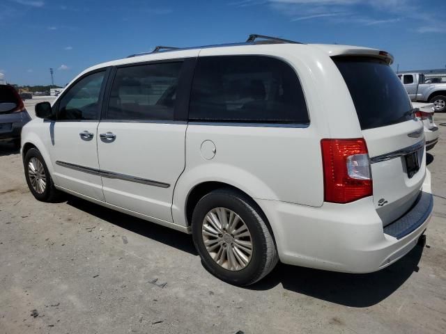 2012 Chrysler Town & Country Limited