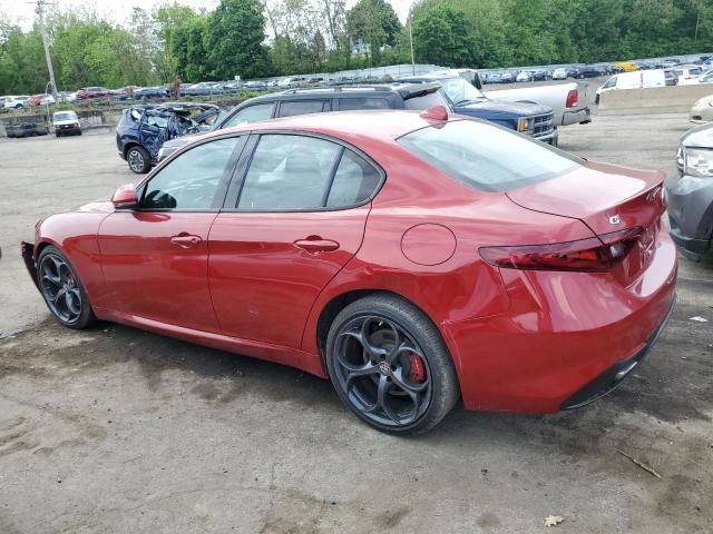 2017 Alfa Romeo Giulia TI Q4