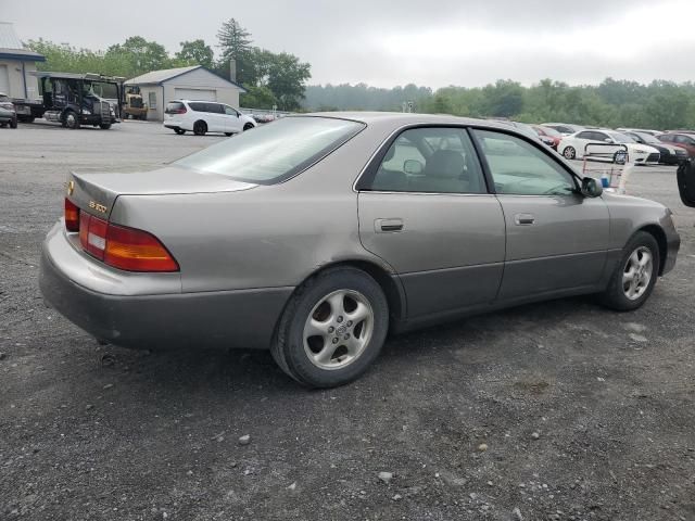 1998 Lexus ES 300