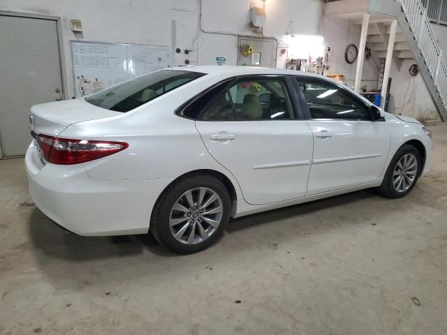 2015 Toyota Camry Hybrid