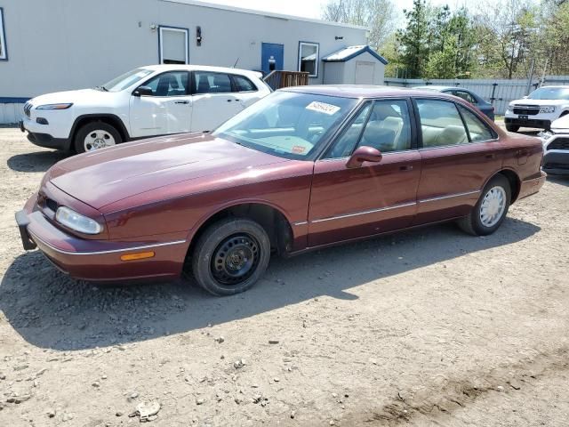 1999 Oldsmobile 88 Base