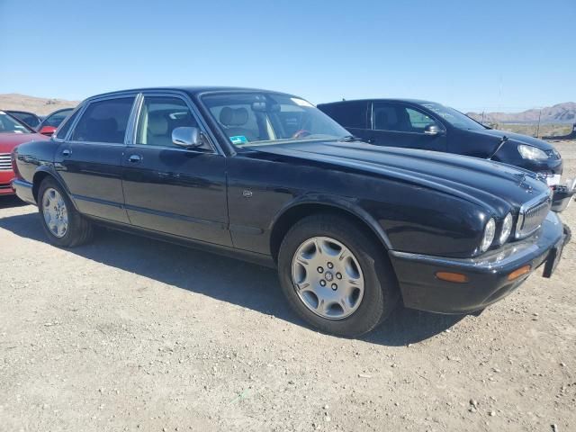 2003 Jaguar XJ8