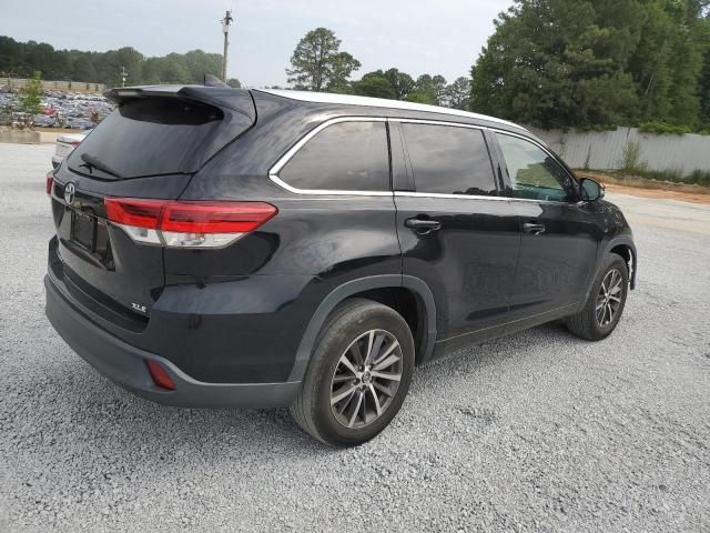 2018 Toyota Highlander SE