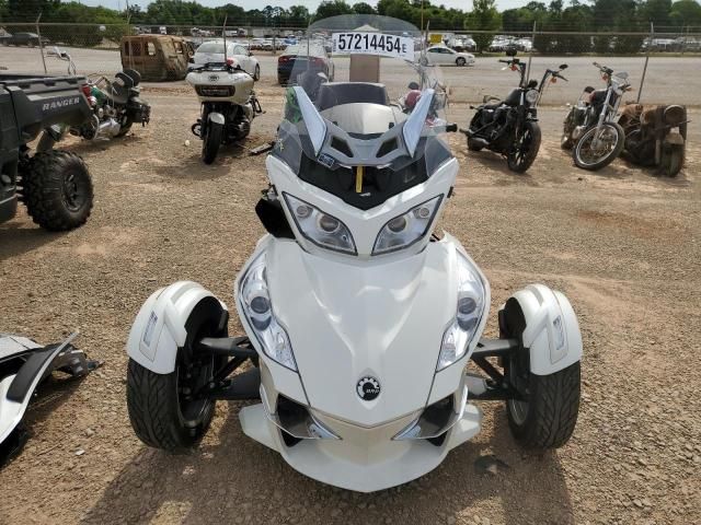 2013 Can-Am AM Spyder Roadster RT