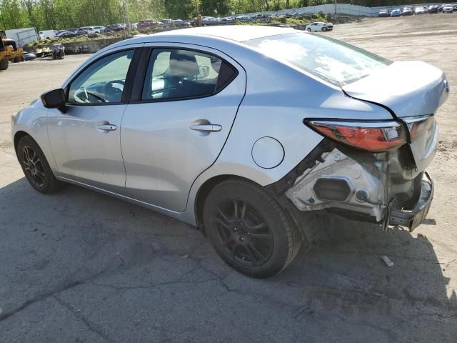 2017 Toyota Yaris IA