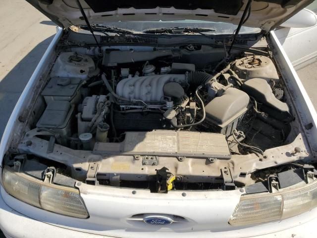 1994 Ford Taurus GL