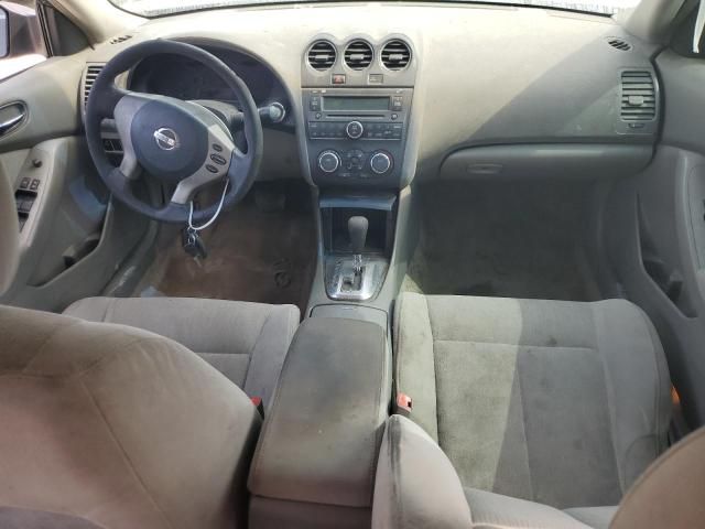 2010 Nissan Altima Base