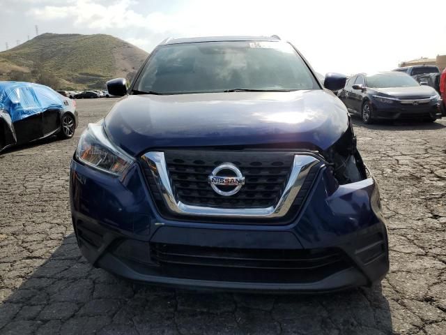 2018 Nissan Kicks S