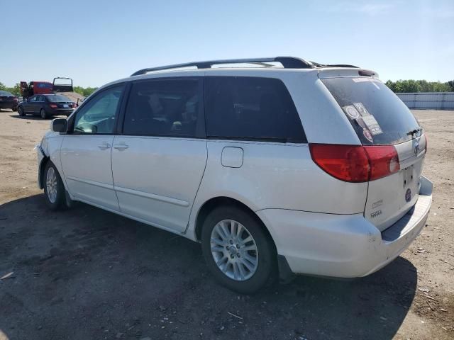 2009 Toyota Sienna XLE