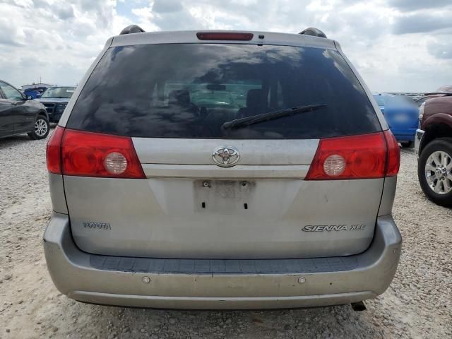 2007 Toyota Sienna XLE