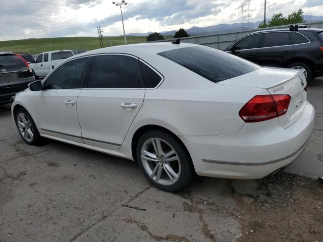 2013 Volkswagen Passat SEL