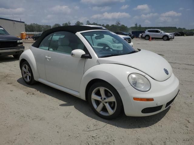 2007 Volkswagen New Beetle Triple White