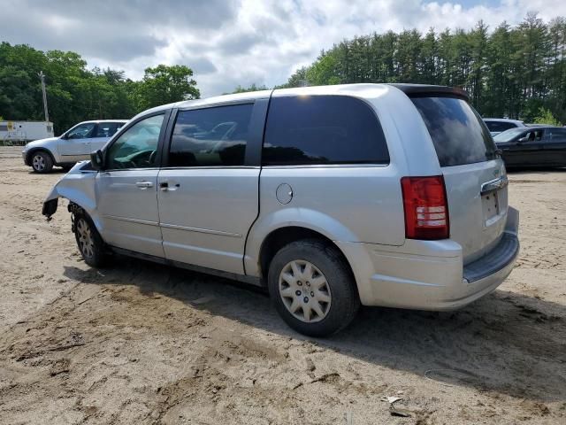 2009 Chrysler Town & Country LX