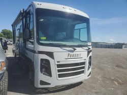 Salvage trucks for sale at Cahokia Heights, IL auction: 2023 Ford F53