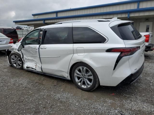 2023 Toyota Sienna Limited