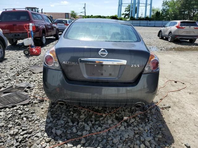 2010 Nissan Altima Base