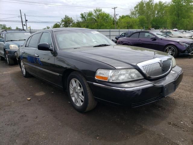 2011 Lincoln Town Car Executive L