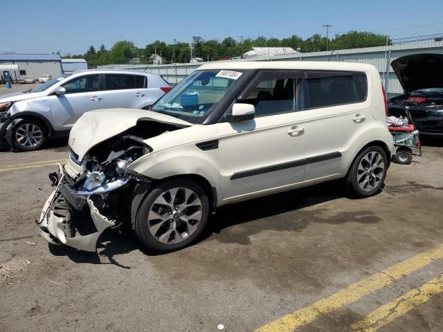 2013 KIA Soul +