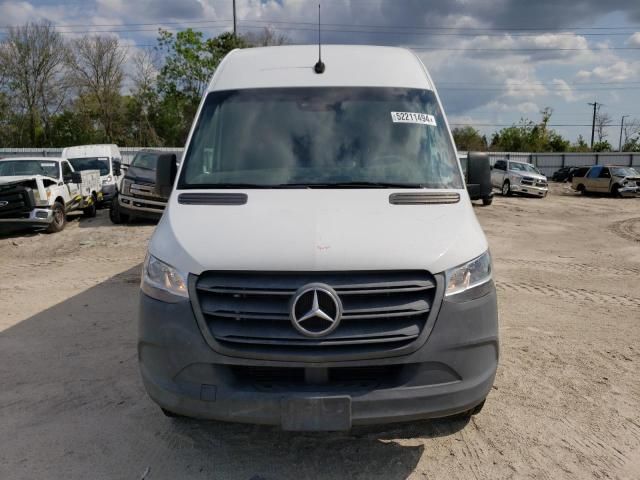 2021 Mercedes-Benz Sprinter 2500