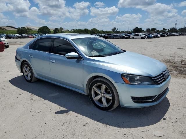 2012 Volkswagen Passat SE