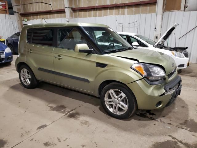 2011 KIA Soul +