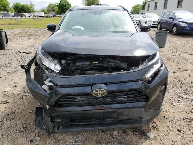 2021 Toyota Rav4 XLE