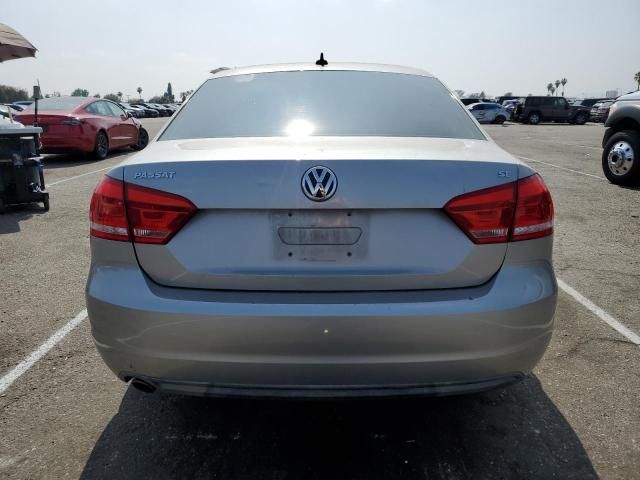 2013 Volkswagen Passat SE