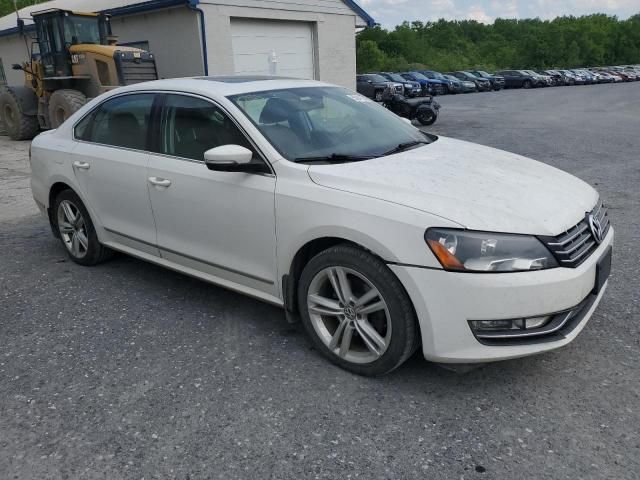 2013 Volkswagen Passat SEL