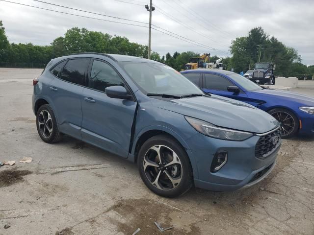 2023 Ford Escape ST Line Premium