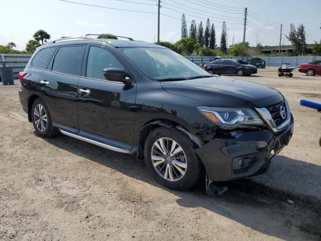 2020 Nissan Pathfinder SV