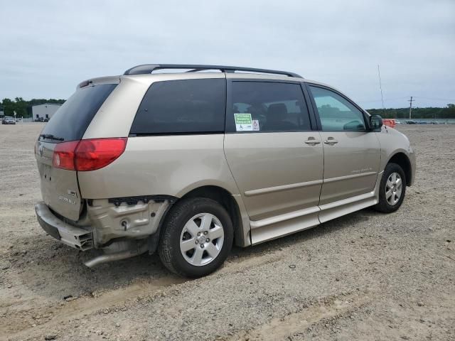 2006 Toyota Sienna CE