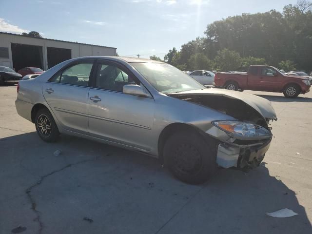 2004 Toyota Camry LE