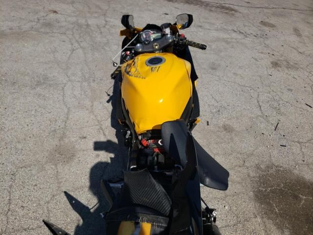 2012 Suzuki GSX750